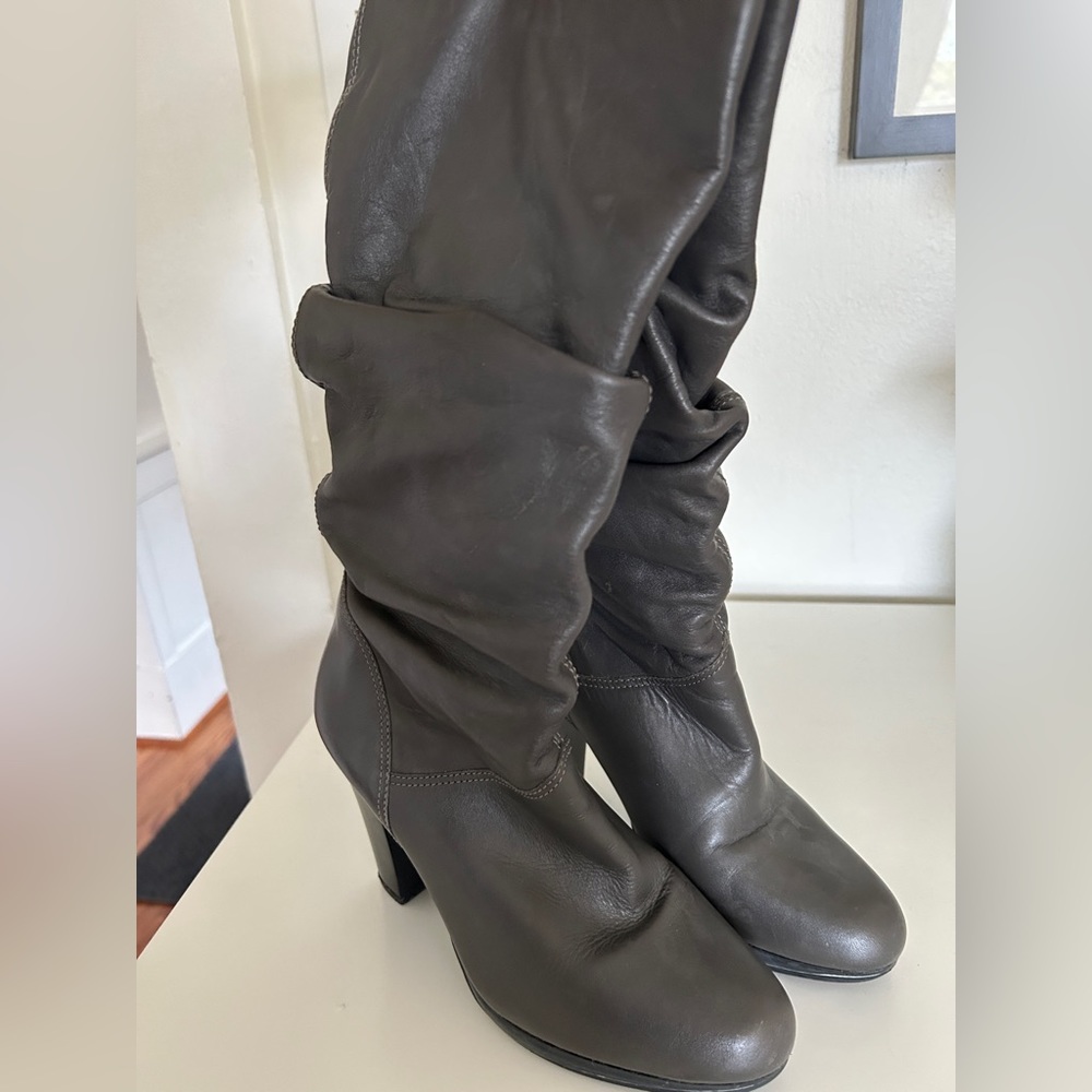 Cathy Jean Grey Slouchy Boots